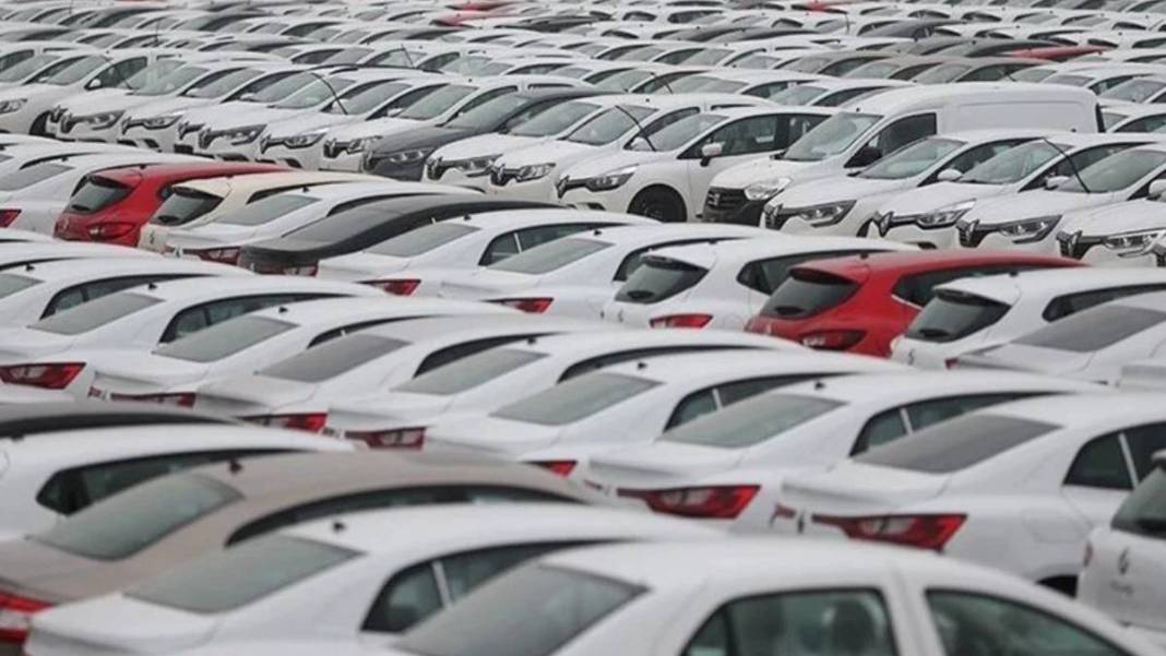 İlk kez araba alacaklar dikkat! Fiat Egea, Clio, Hyundai ÖTV'siz... Bu seçim vaadi sizi mest edecek! 1